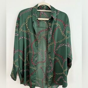 Blouse with chain design